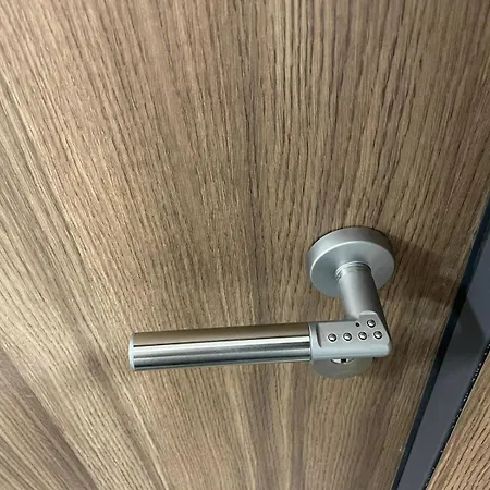 Premium Victoria 141